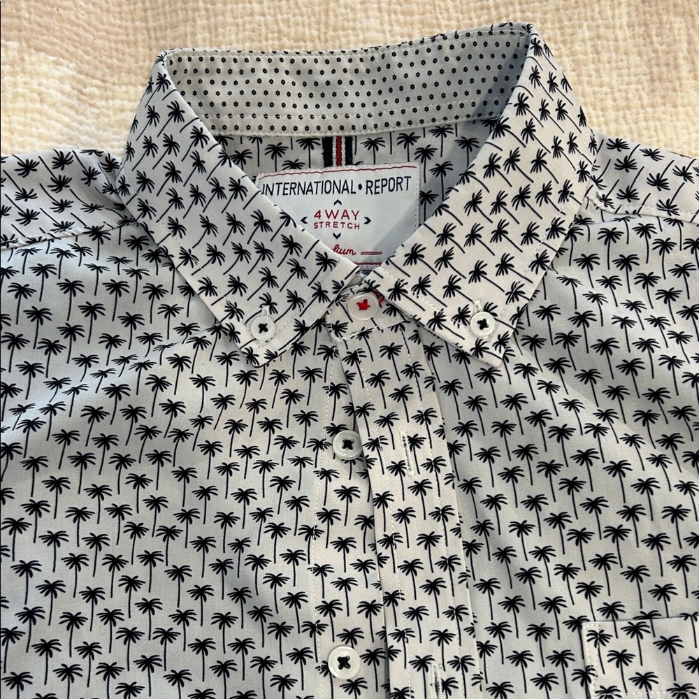 Men’s Stretch Medium Black PalmTree short sleeve Shirt